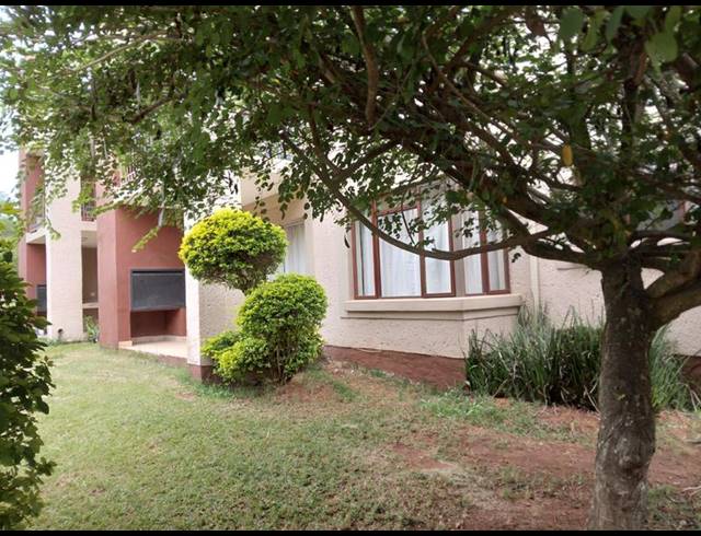 2 BEDROOM APARTMENT FOR SALE IN WHITE RIVER EXT 18